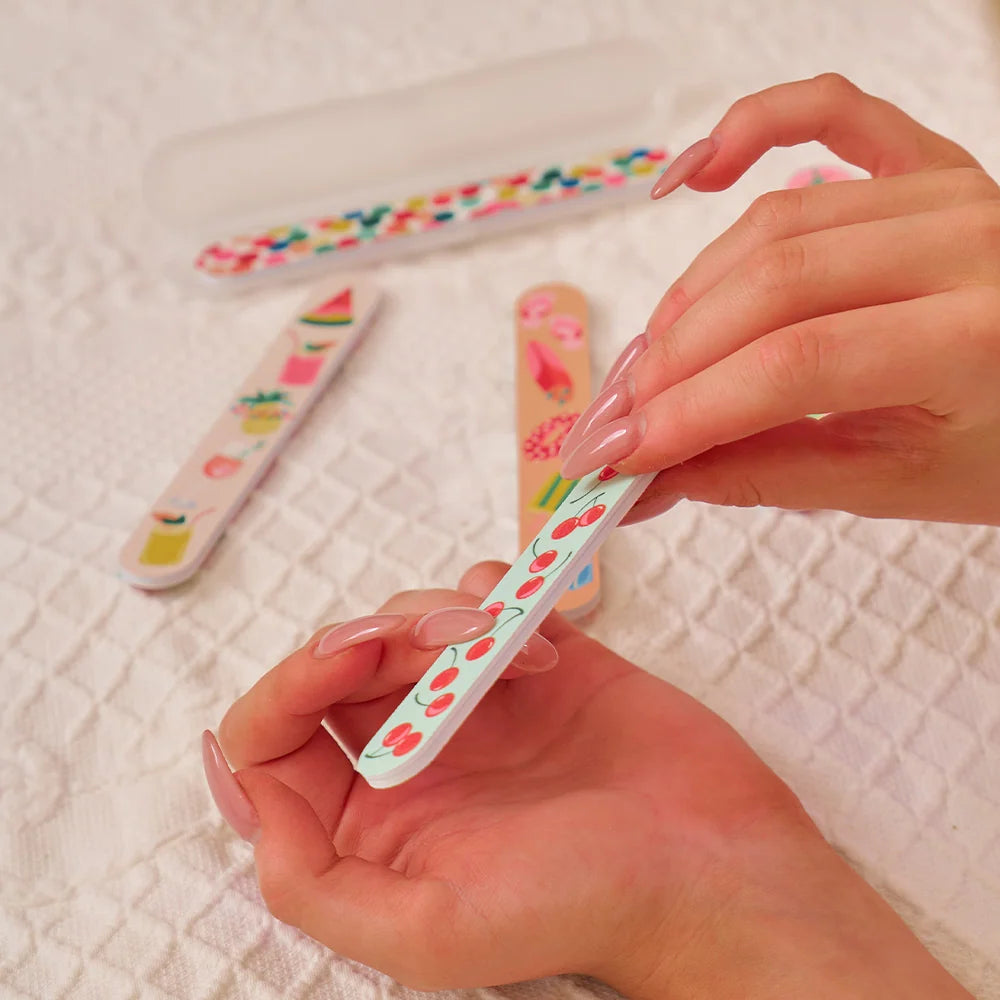annabel trends Aussie Holiday Nail Files with Case