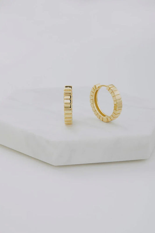Zafino Willow Hoop - Gold