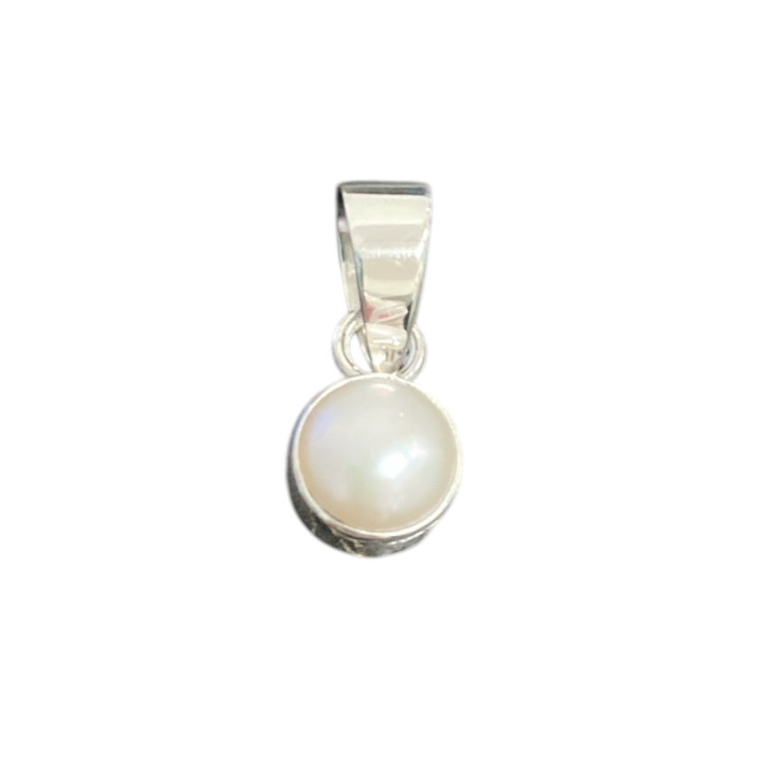 BD Sterling Silver Pearl Pendant