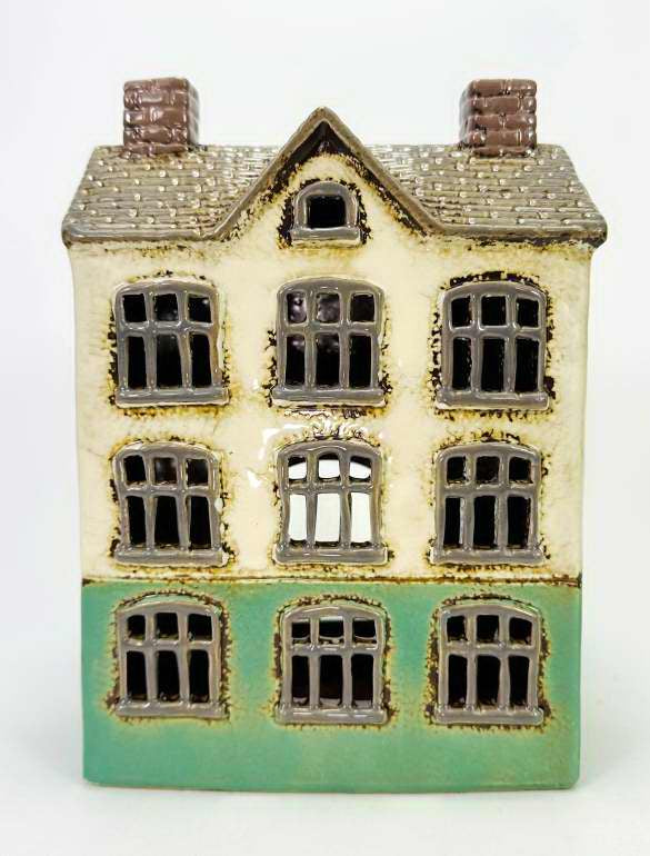 Yellow Rock Victorian Manor House Tealight