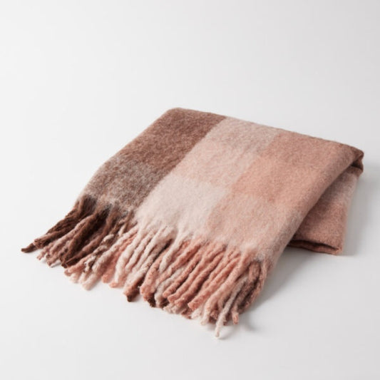 Pilbeam Living Rossi Throw - Pink
