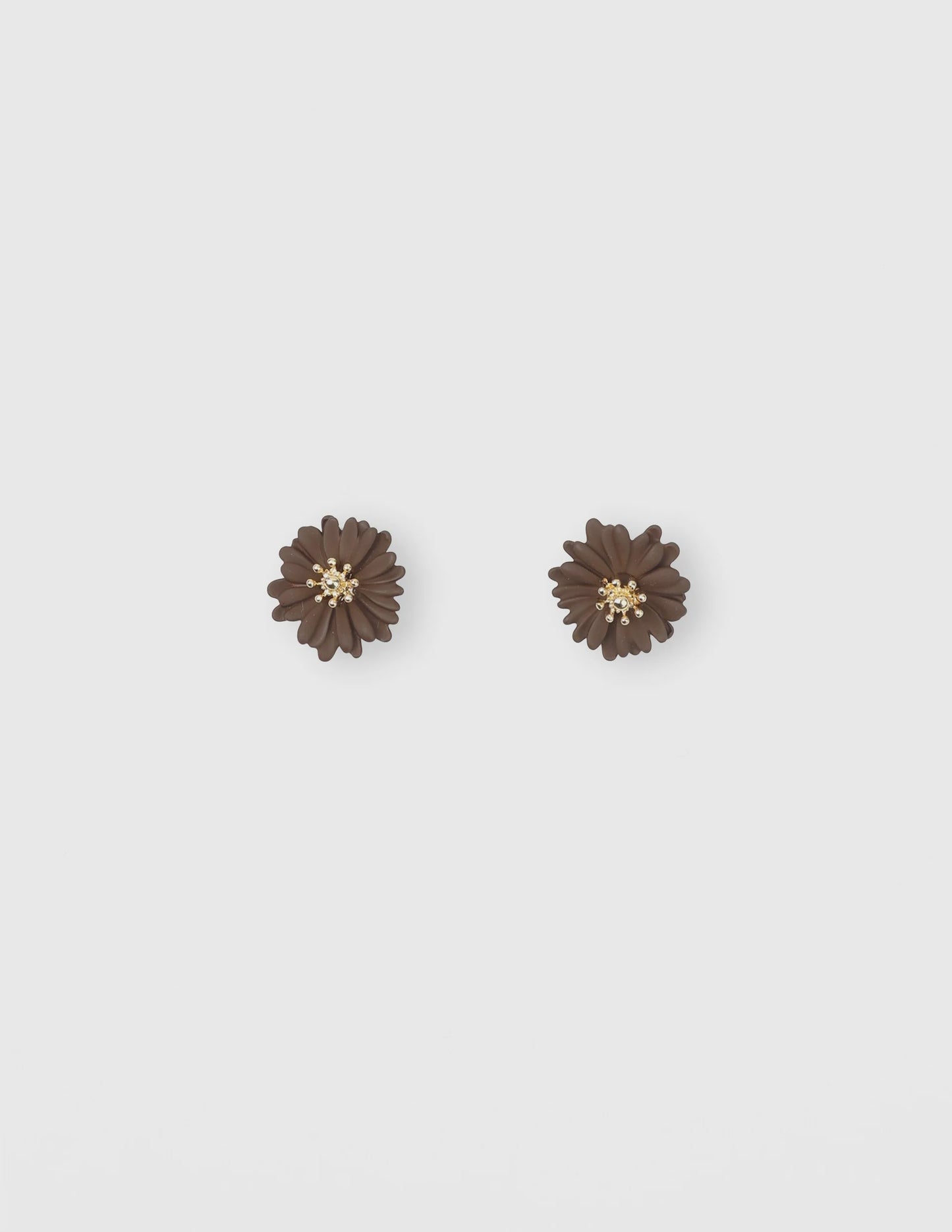 Stella + Gemma Earrings Mini Daisy