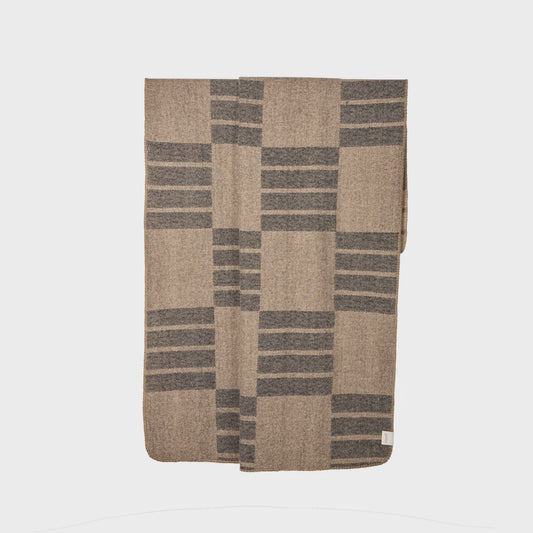 Amalfi Zia Throw - Ink/Brown