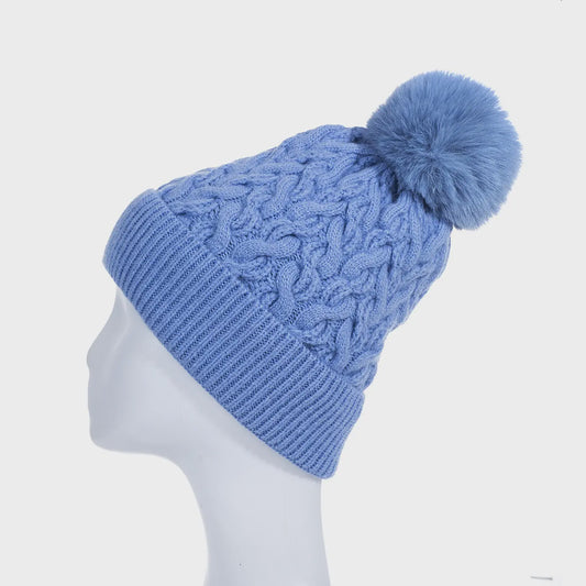 IVYS Cable Knit Pom Pom Beanie