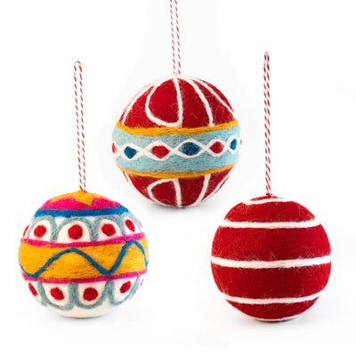 Vevoke Felt Bauble - Colourful