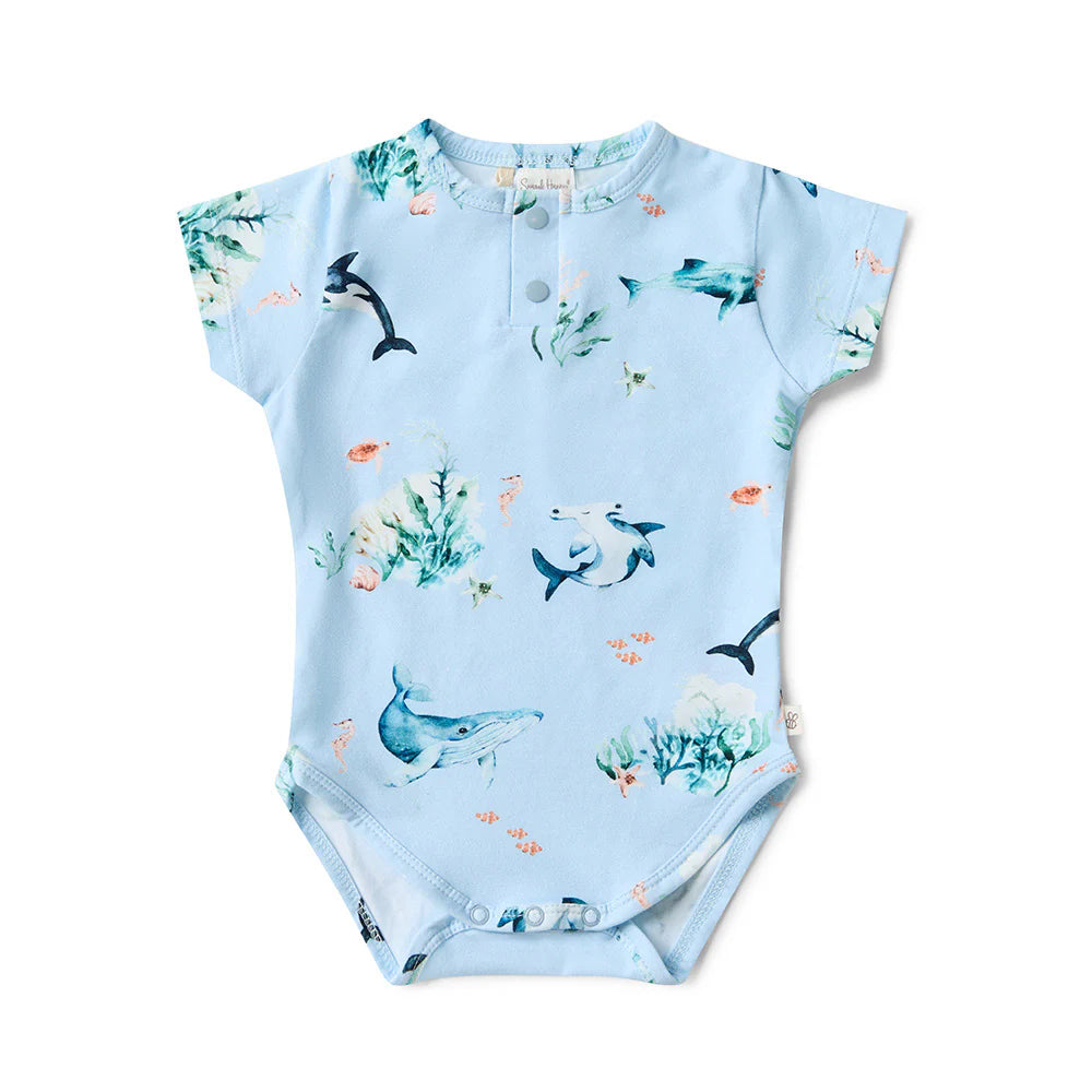 Snuggle Hunny Organic Short Sleeve Bodysuit