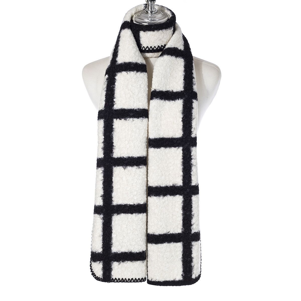 Ivys Narrow Scarf with blanket stitch