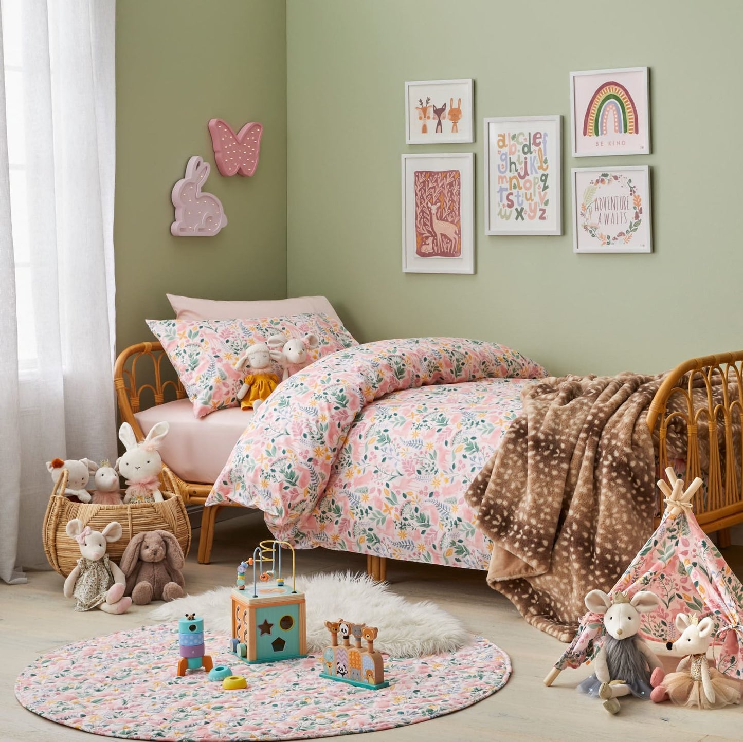 Jiggle & Giggle Quilt Cover Set- Earth Spirit