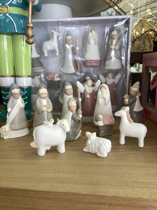 Gala Ceramic Nativity Scene Set