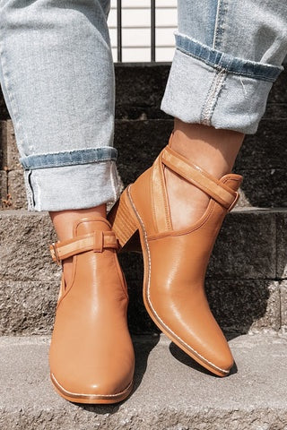 Isabella Munich Tan